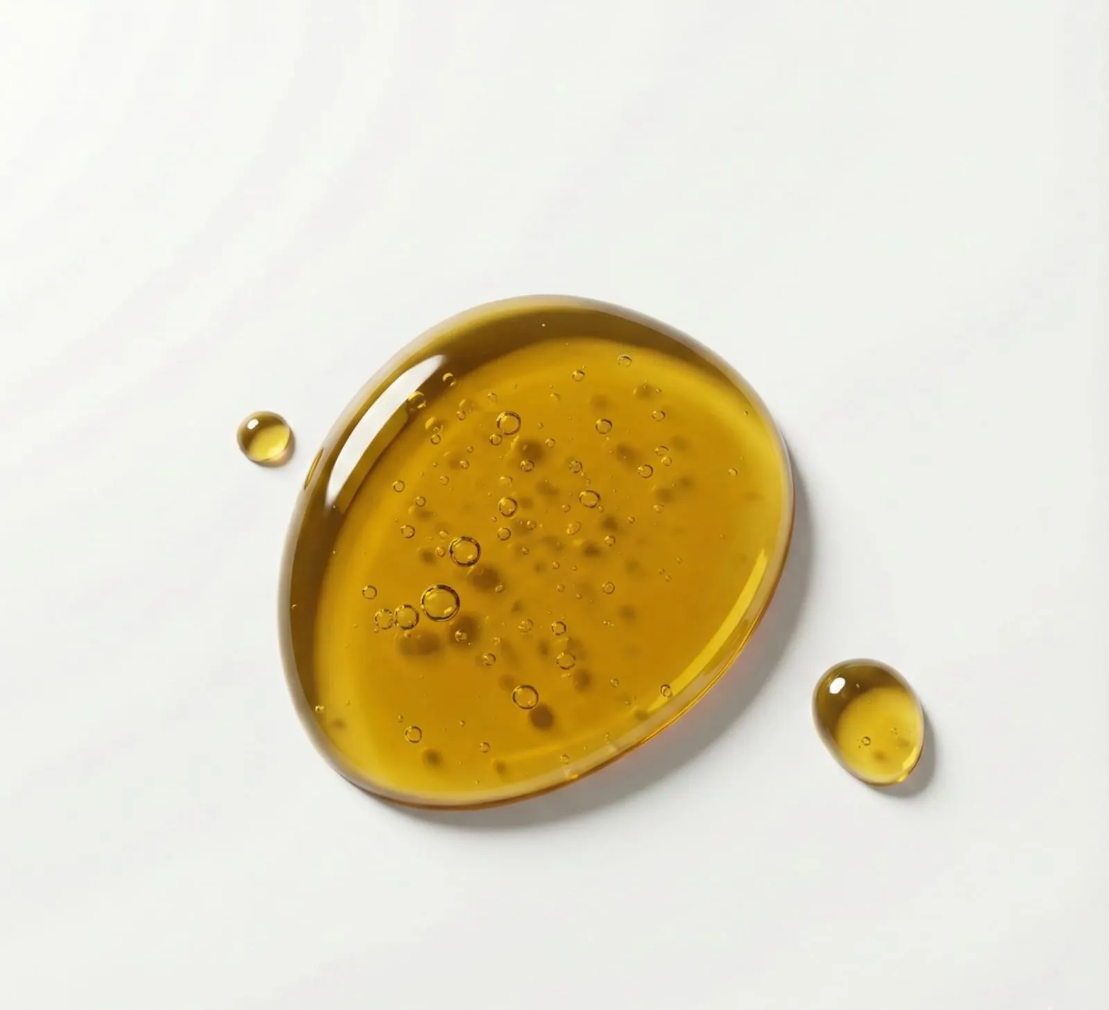 The Iconique Hair Oil Texture